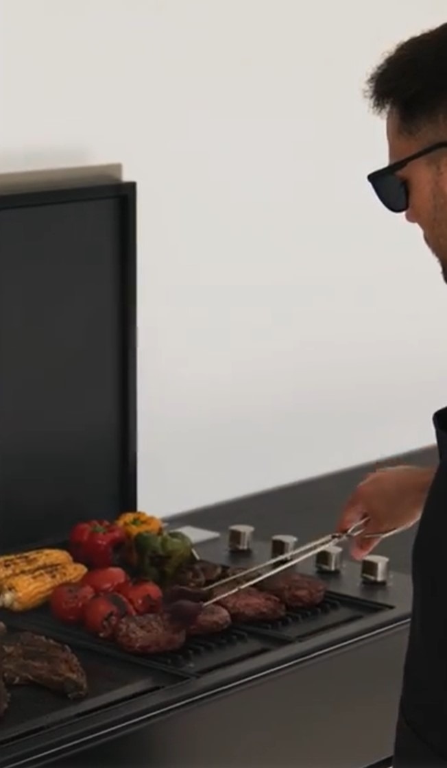 AKOTA-BLACK-316-SS-STAINLESS-STEEL-CANTILEVER-MODERN-CUSTOM-OUTDOOR-KITCHEN-GRILL-REFRIGERATOR-COMBO-2