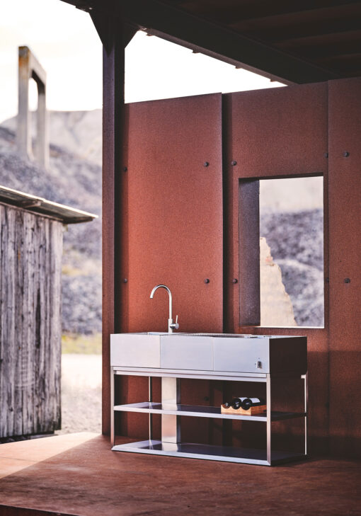 European-designer-outdoor-grill-gas-charcoal-modular-open-concept-stainless-steel-Luxury-modern-custom-510x729